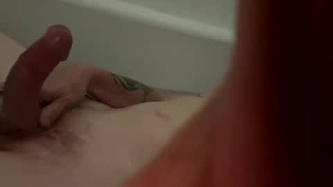 Snapshot of mil8207 chatting on 09/10/25, 05:18 mil8207 online show from 09/10/25, 05:18