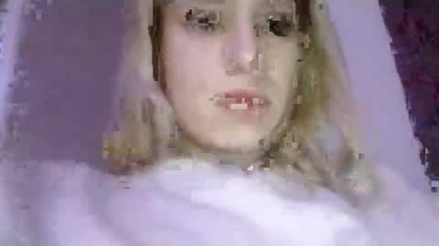 Snapshot of mila_420 chatting on 11/08/25, 07:01 Mila 420 online show from 11/08/25, 07:01