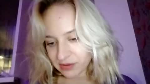 Snapshot of mila_420 chatting on 11/27/25, 08:55 Mila 420 online show from 11/27/25, 08:55