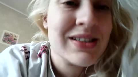 Snapshot of mila_420 chatting on 04/04/26, 12:13 Mila 420 online show from 04/04/26, 12:13