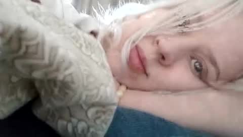 Snapshot of mila_420 chatting on 04/06/26, 11:11 Mila 420 online show from 04/06/26, 11:11