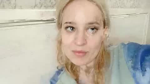 Snapshot of mila_420 chatting on 04/17/26, 01:52 Mila 420 online show from 04/17/26, 01:52