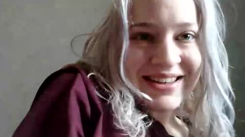 Snapshot of mila_420 chatting on 04/25/26, 09:01 Mila 420 online show from 04/25/26, 09:01
