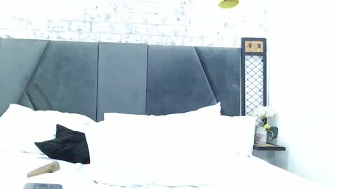 Snapshot of mila_adamss chatting on 02/17/25, 01:36 mila_adamss online show from 02/17/25, 01:36