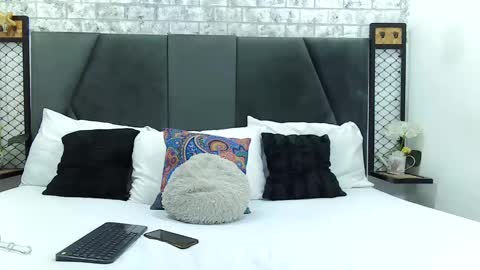 Snapshot of mila_adamss chatting on 03/05/25, 11:28 mila_adamss online show from 03/05/25, 11:28