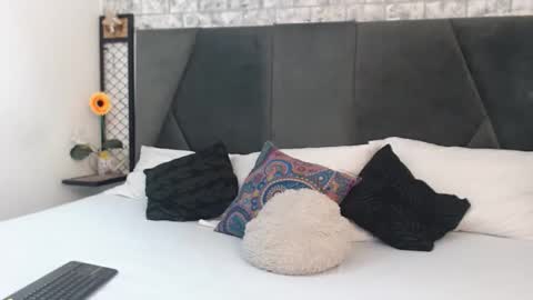 Snapshot of mila_adamss chatting on 10/05/25, 10:13 mila_adamss online show from 10/05/25, 10:13