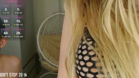 mila_bananaa online show from 04/20/26, 12:46