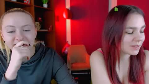 mila_glow online show from 02/13/26, 06:42