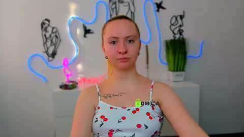 mila_glow online show from 03/05/26, 06:31