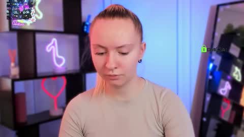 mila_glow online show from 03/06/26, 06:21