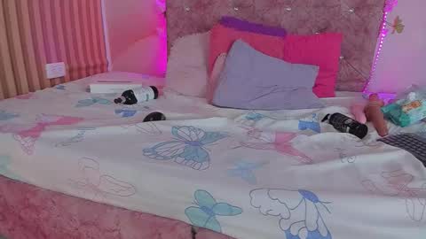 Snapshot of mila_grace_ chatting on 12/13/25, 07:53 mila_grace_ online show from 12/13/25, 07:53