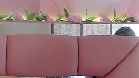 mila_grace_ online show from 05/15/26, 06:48