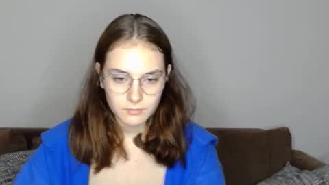 mila_keyy online show from 09/27/25, 09:31