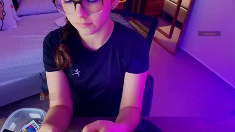 Milena  online show from 03/17/26, 11:24