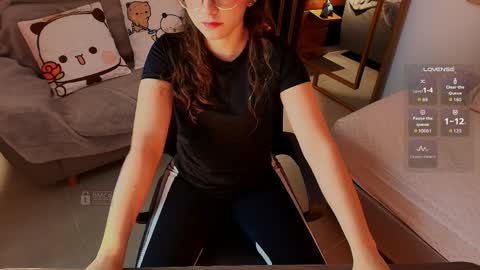 Milena  online show from 04/09/26, 11:37