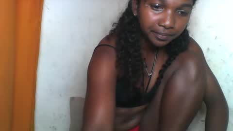 mila_lunah online show from 03/12/26, 06:41