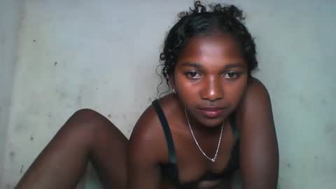 mila_lunah online show from 03/13/26, 07:31