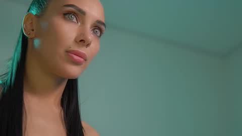 Snapshot of mila_may_ chatting on 10/20/25, 10:54 mila may  online show from 10/20/25, 10:54