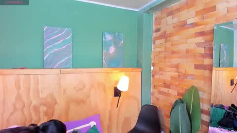 Mila and samy online show from 01/12/26, 12:10