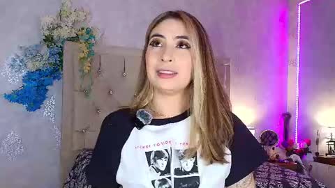 Snapshot of mila_smirnovavk chatting on 07/17/26, 03:57 MILA online show from 07/17/26, 03:57