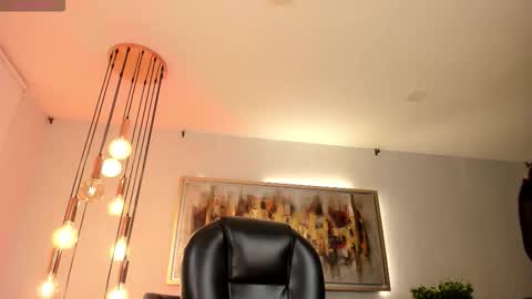 Mila online show from 03/29/26, 06:41