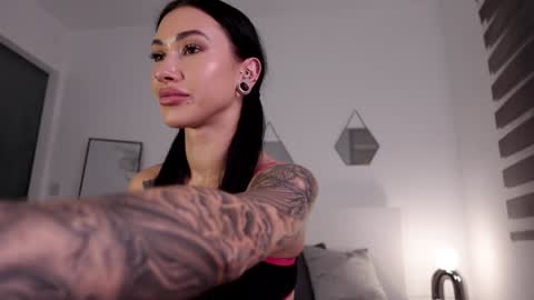 Mila       online show from 03/13/26, 10:38