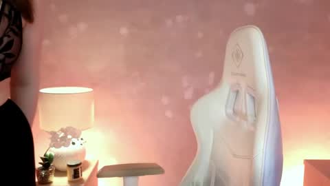 Mila Fleur online show from 06/03/26, 02:33