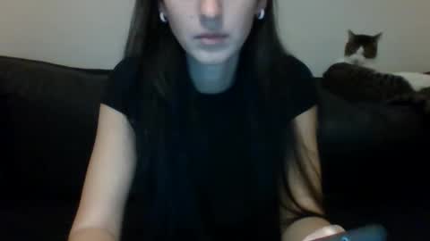 MilaGabor online show from 11/08/25, 04:07