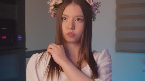 Mila online show from 02/13/26, 01:07