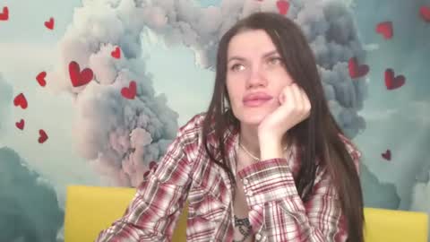 Snapshot of milaloona chatting on 02/15/25, 10:33 Milaloona online show from 02/15/25, 10:33