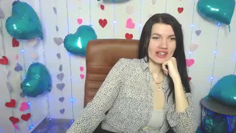 Snapshot of milaloona chatting on 02/20/25, 07:01 Milaloona online show from 02/20/25, 07:01