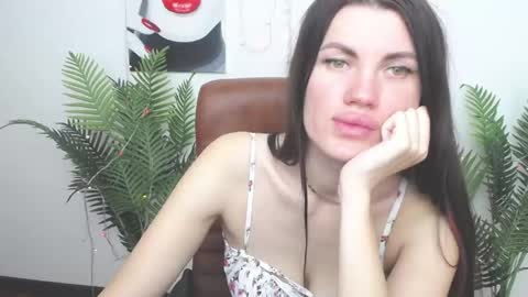 Snapshot of milaloona chatting on 05/14/26, 07:26 Milaloona online show from 05/14/26, 07:26