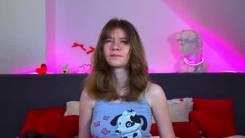 Mila online show from 03/03/26, 06:25