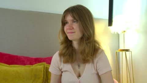 Mila online show from 03/22/26, 06:28