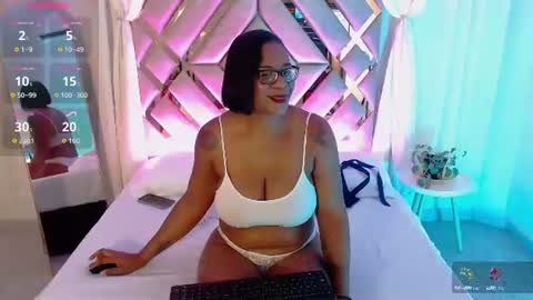 MilaMonroeXX online show from 07/11/26, 02:36
