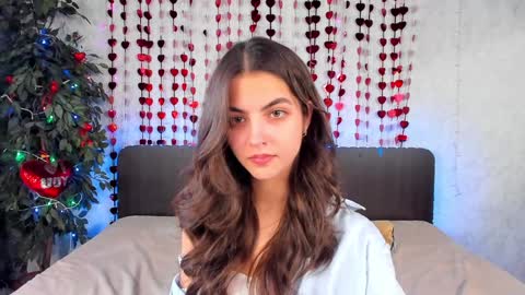 Milana online show from 02/06/25, 11:21