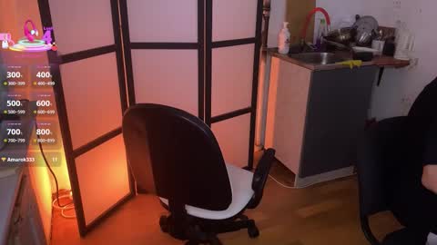 Snapshot of milana_sexwife chatting on 11/28/25, 07:55 Dan and Milana online show from 11/28/25, 07:55