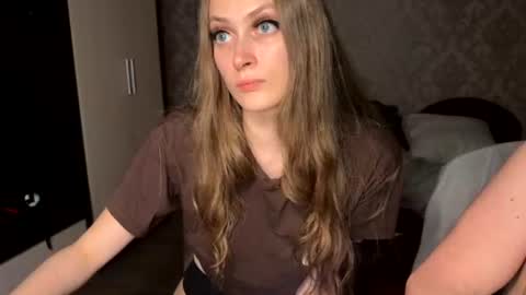 Snapshot of milana_sexwife chatting on 06/25/26, 11:20 Dan and Milana online show from 06/25/26, 11:20