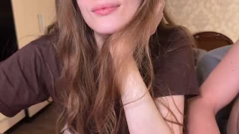 Snapshot of milana_sexwife chatting on 07/10/26, 01:25 Dan and Milana online show from 07/10/26, 01:25