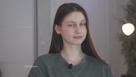 Milana   online show from 01/26/25, 04:09