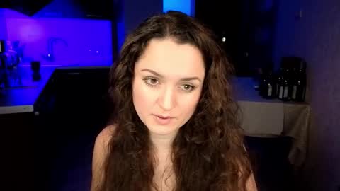 milanabankss online show from 02/18/26, 08:49