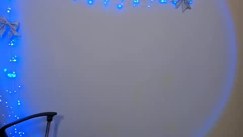 Snapshot of milanabrittt chatting on 01/22/25, 11:32 Milana online show from 01/22/25, 11:32