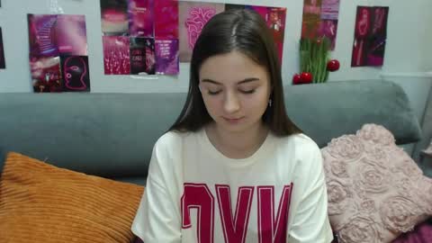 milanaroz online show from 05/22/26, 05:03