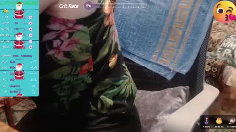 Snapshot of milanasvethoney chatting on 01/06/25, 03:29 Luna-- link in bio online show from 01/06/25, 03:29