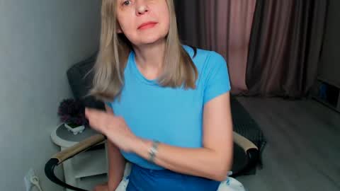 Snapshot of milanav chatting on 04/23/26, 07:52 Milena online show from 04/23/26, 07:52