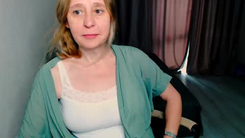 Snapshot of milanav chatting on 05/21/26, 05:14 Milena online show from 05/21/26, 05:14