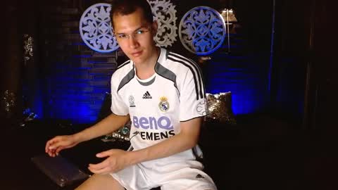 milandavid1 online show from 03/31/26, 05:46