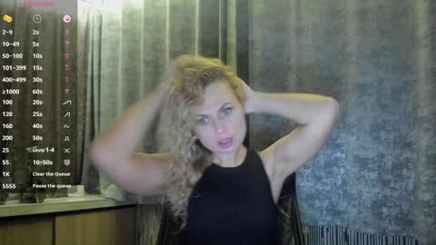 milanna_x online show from 09/21/25, 10:55
