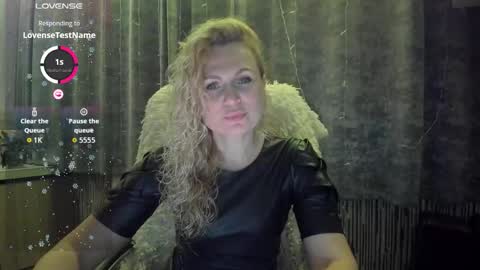 milanna_x online show from 01/18/26, 08:12