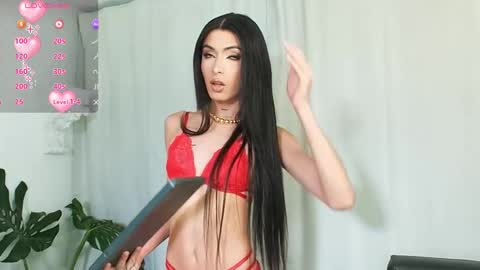 MILAN SANTANA online show from 01/15/25, 10:57